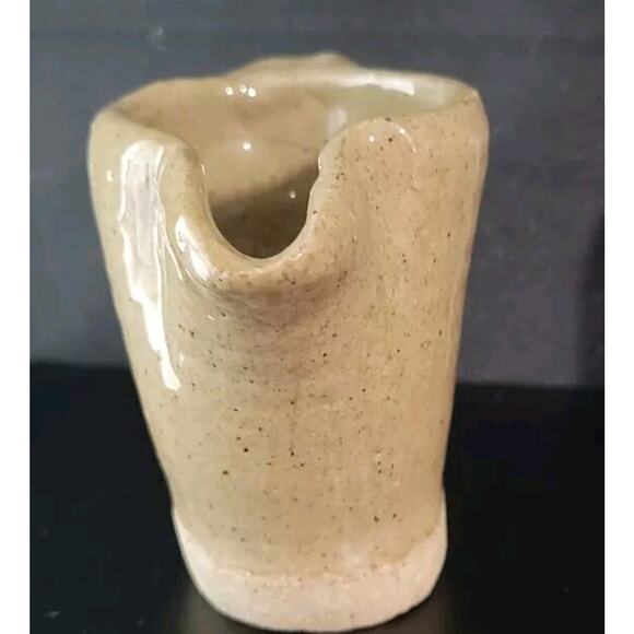 Studio Art Artisan Made Pottery Pitcher Signed Stoneware Hand Molded Pinched - Picture 5 of 8
